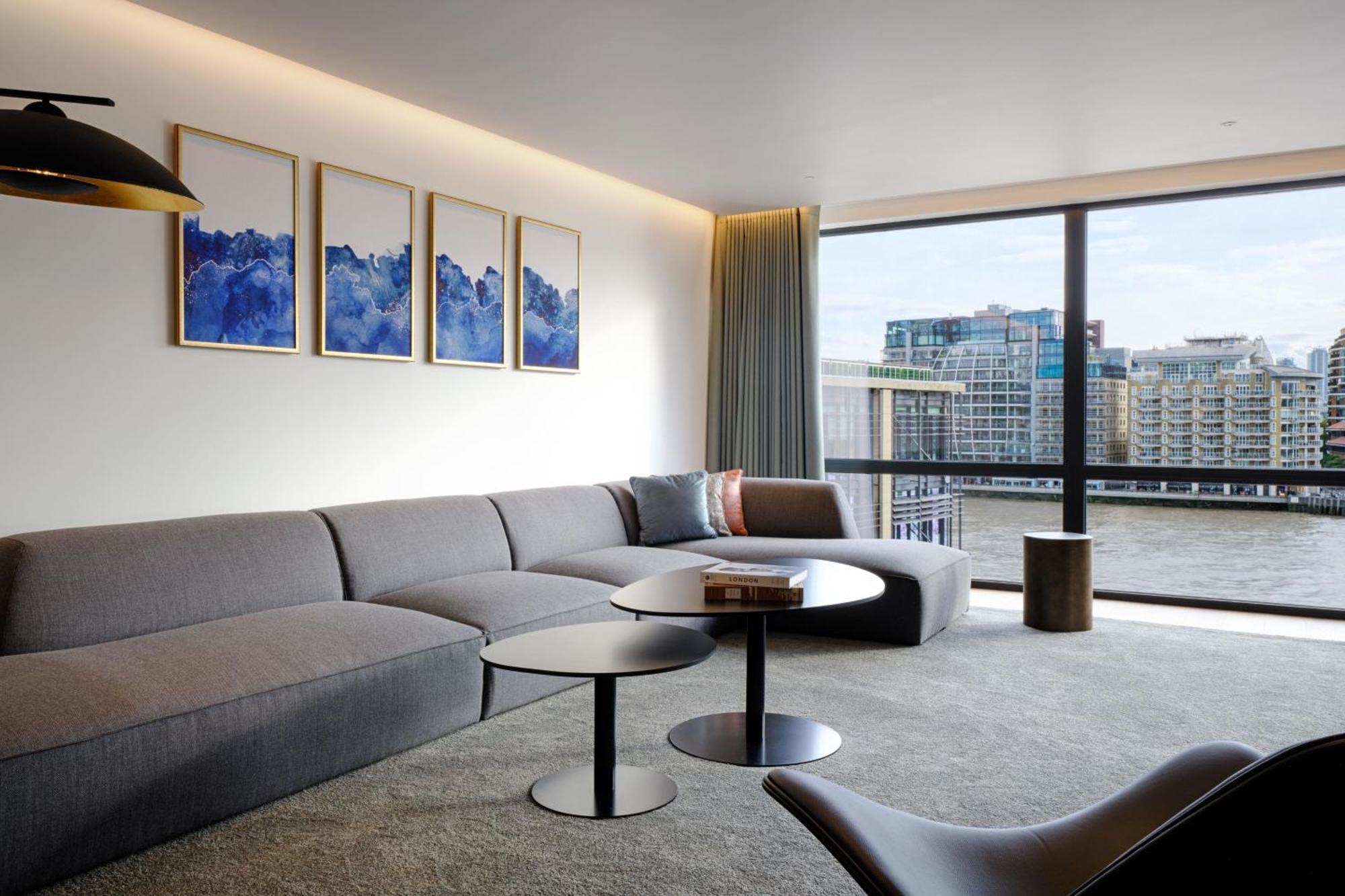 The Westin London City Exterior photo Living room